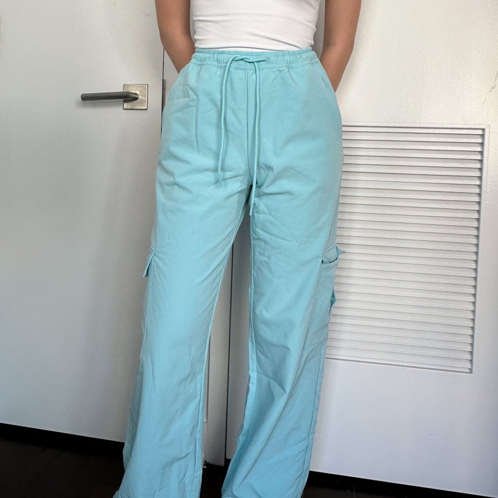Parachute Cargo Pants in aqua blue — size XS
